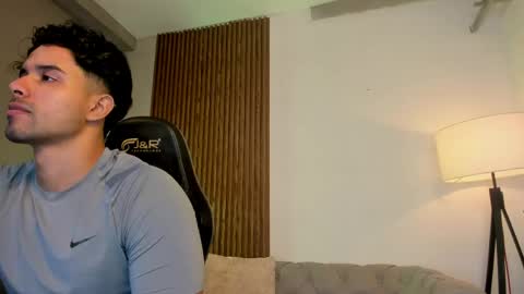 Snapshot of liam_colliins chatting on June 2026 11:48:01 AM Liam Collins online show from June 2026 11:48:01 AM