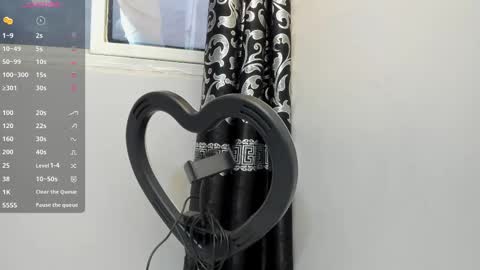 LIAM KLEIN online show from February 2025 11:25:02 AM