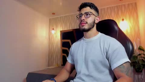 LIAM KLEIN online show from March 2026 11:14:01 AM