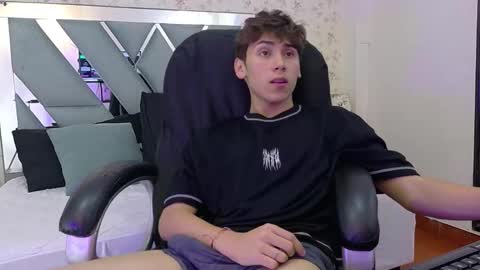 Liam Noxx online show from January 2026 12:36:02 AM