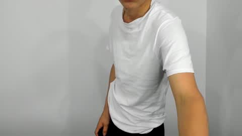 liam_oasiss online show from January 2025 06:22:02 AM