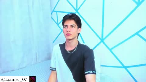 Snapshot of liam_scott77 chatting on June 2026 02:33:02 PM Liam scott77 online show from June 2026 02:33:02 PM