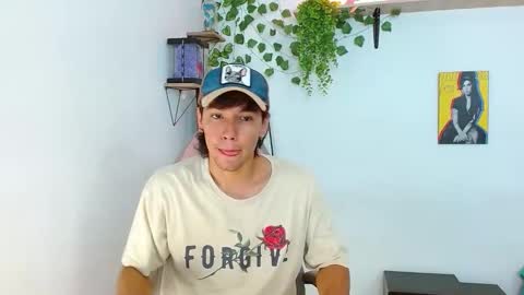 liamxul online show from October 2025 06:19:02 PM