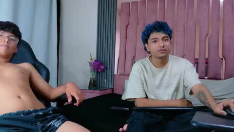 LiamANDjordan online show from October 2025 10:22:01 PM