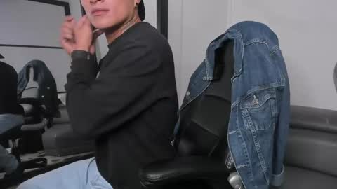 LiamDeep online show from September 2025 05:07:01 PM