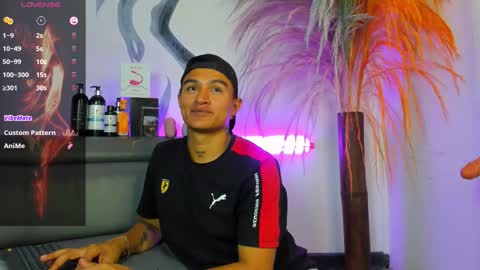 LiamDeep online show from October 2025 08:37:02 PM