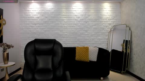 Snapshot of liammcarter chatting on November 2025 03:40:02 AM Liam online show from November 2025 03:40:02 AM