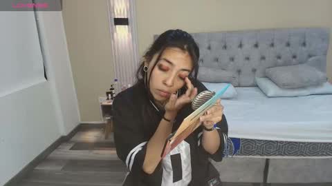 Snapshot of liamonroee_ chatting on October 2025 11:40:01 AM L I A M O N R O E online show from October 2025 11:40:01 AM