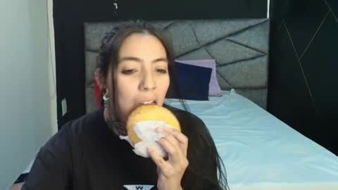 Snapshot of liamonroee_ chatting on November 2025 11:36:02 AM L I A M O N R O E online show from November 2025 11:36:02 AM