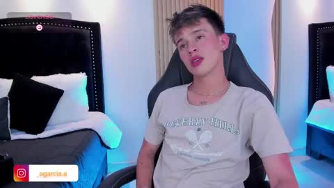Snapshot of liamwild20 chatting on May 2026 05:26:02 AM liam online show from May 2026 05:26:02 AM