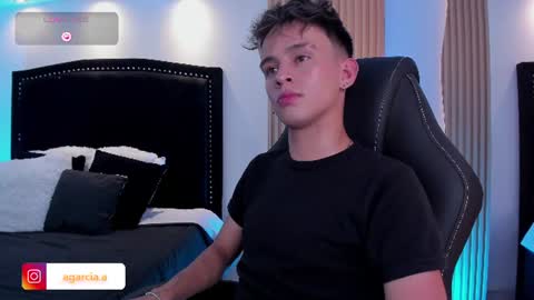 Snapshot of liamwild20 chatting on June 2026 05:28:02 AM liam online show from June 2026 05:28:02 AM