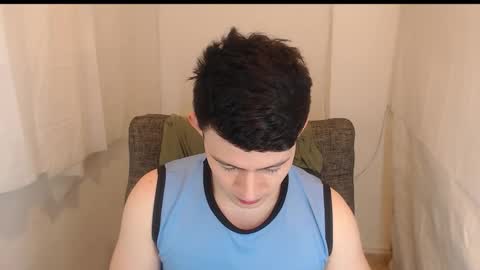 lian_eathan online show from December 2025 11:12:01 PM