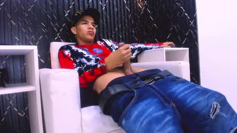 Snapshot of lian_jacob chatting on May 2026 07:34:01 PM Lian Jacob online show from May 2026 07:34:01 PM