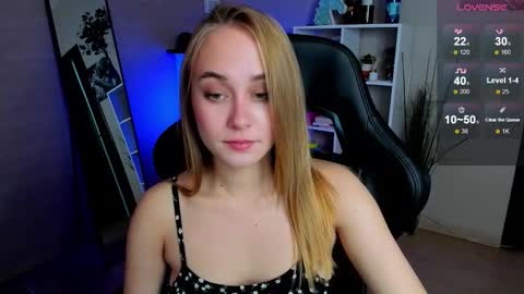 Liana online show from October 2025 02:10:01 AM