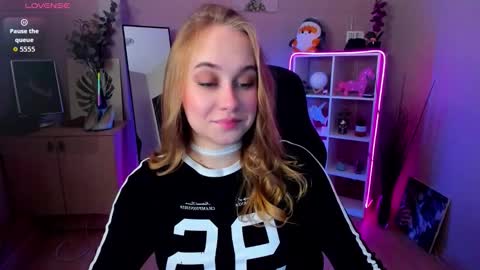 Liana online show from February 2026 02:41:02 AM