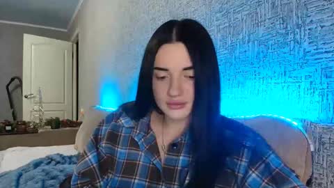 liana_diva online show from December 2025 07:11:02 PM