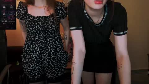 Snapshot of liana_kisses chatting on December 2024 05:37:01 AM Little Liana online show from December 2024 05:37:01 AM