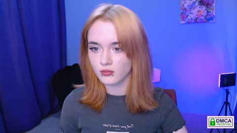Snapshot of liana_kisses chatting on January 2025 07:40:01 PM Little Liana online show from January 2025 07:40:01 PM