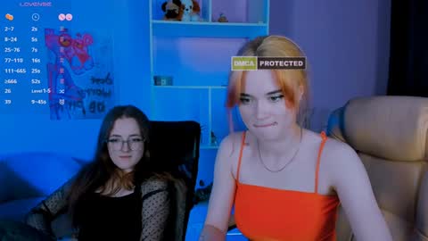 Snapshot of liana_kisses chatting on January 2025 04:44:02 AM Little Liana online show from January 2025 04:44:02 AM