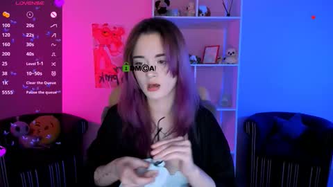 Snapshot of liana_kisses chatting on September 2025 07:04:01 PM Little Liana online show from September 2025 07:04:01 PM