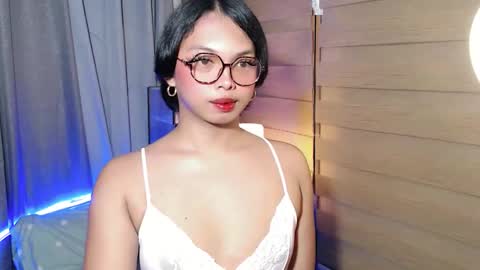 CALL ME LIANNA online show from February 2026 05:11:01 PM