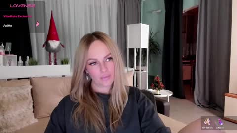 Snapshot of libby_nora chatting on January 2025 03:54:02 PM Libby online show from January 2025 03:54:02 PM