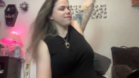 Libby Deetz online show from February 2025 03:50:01 AM