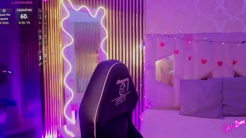 LIHIAN online show from February 2026 03:24:02 AM