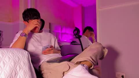 L I I A M online show from March 2025 10:33:02 AM