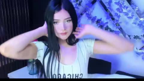 Brittany online show from December 2025 03:17:01 PM