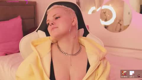 likaaberry online show from February 2026 12:26:01 PM