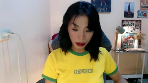 Leng online show from November 2025 05:16:01 PM