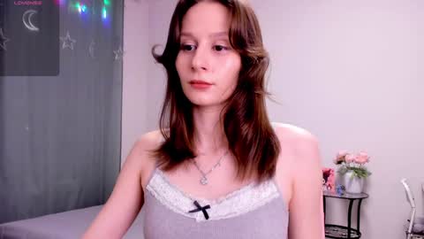 Little Amber Guys please if its not difficult for you give it a thumbs up online show from January 2025 12:57:02 AM