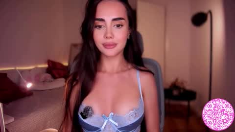 Gabriela online show from September 2025 06:53:01 PM