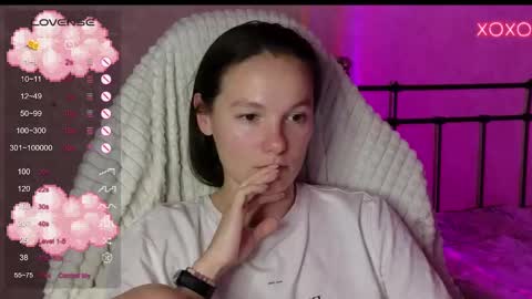 little moon online show from December 2024 05:08:02 PM