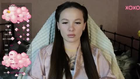 little moon online show from February 2025 04:00:02 PM