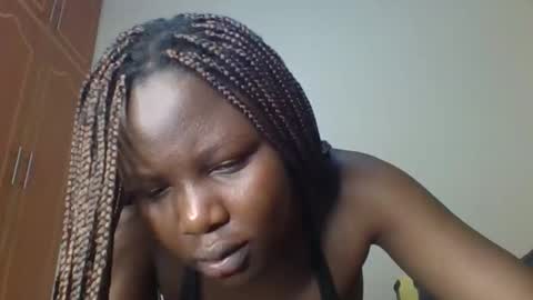 Snapshot of lil_shwaty chatting on October 2025 09:59:02 PM brinna online show from October 2025 09:59:02 PM