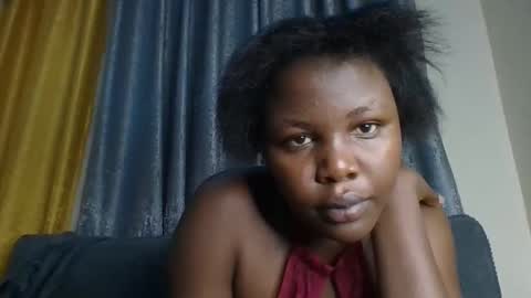 Snapshot of lil_shwaty chatting on December 2025 05:42:01 PM brinna online show from December 2025 05:42:01 PM