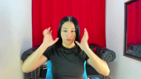 L I L A online show from December 2025 12:44:02 PM