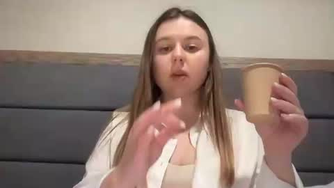 Snapshot of lilae37yis chatting on September 2025 08:13:02 PM Lily online show from September 2025 08:13:02 PM
