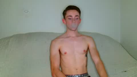 Snapshot of lilbearxxxx chatting on June 2026 11:29:02 PM lilbearxxxx online show from June 2026 11:29:02 PM