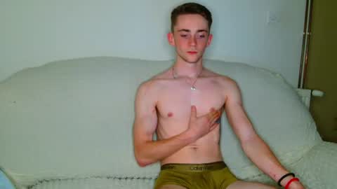 Snapshot of lilbearxxxx chatting on July 2026 11:44:02 PM lilbearxxxx online show from July 2026 11:44:02 PM