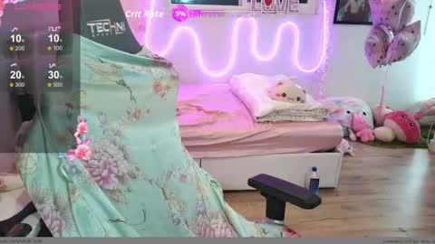 lilbina online show from June 2026 05:22:01 AM