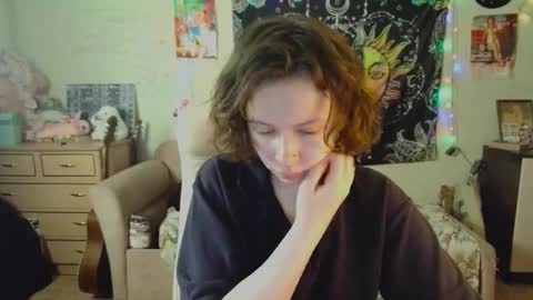 Lil online show from September 2025 02:00:01 PM