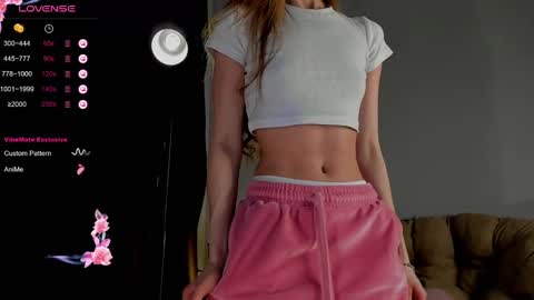 lili__roze_ online show from March 2025 09:22:01 PM