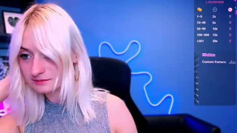 Snapshot of lili_energy chatting on September 2025 07:39:01 PM lili_energy online show from September 2025 07:39:01 PM