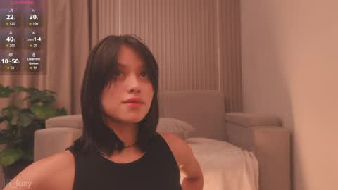 lili online show from May 2026 12:17:01 AM