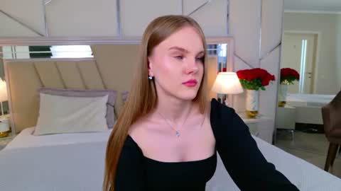 lili_lohan online show from June 2026 05:10:01 AM