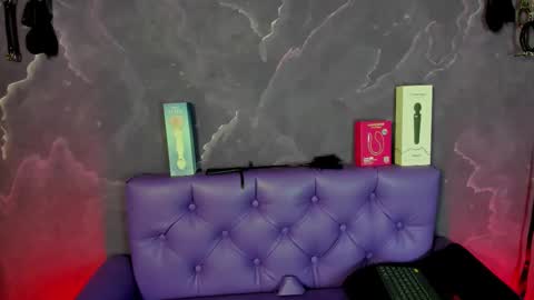 Snapshot of lili_milk20 chatting on October 2025 07:21:02 PM Lili online show from October 2025 07:21:02 PM