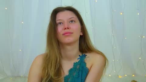 Mia online show from February 2026 06:45:02 AM